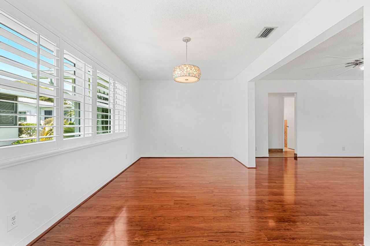 2198 SW 12th Avenue, Boynton Beach, FL 33426 Photo