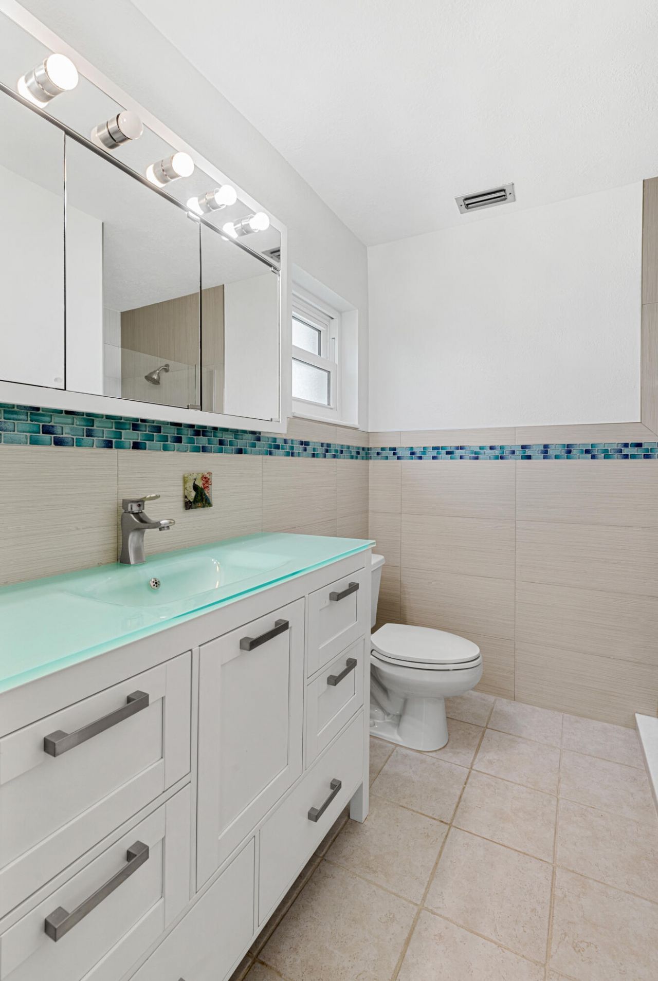 2198 SW 12th Avenue, Boynton Beach, FL 33426 Photo