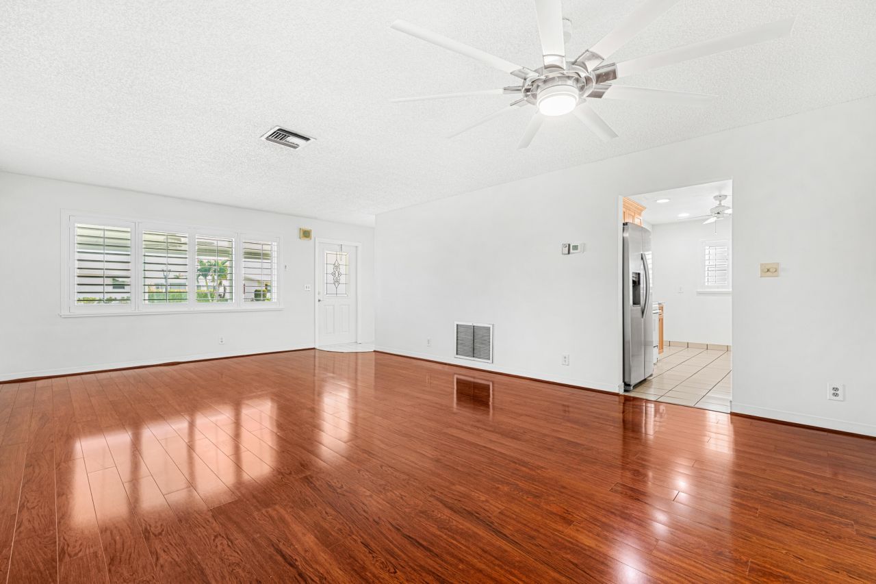 2198 SW 12th Avenue, Boynton Beach, FL 33426 Photo