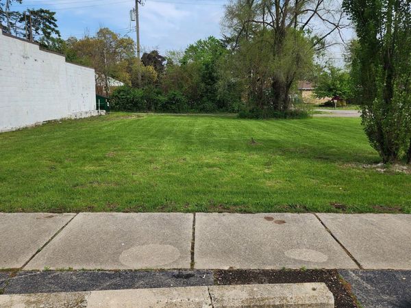 37135 Goddard Street, Romulus, MI 48174