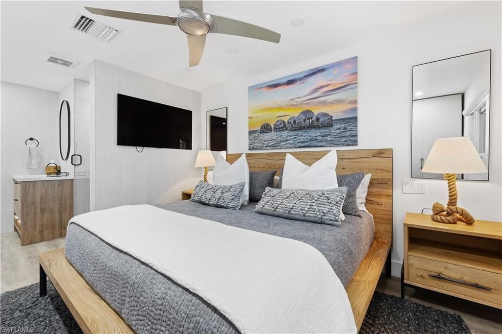 2500 Gulf Shore Blvd N, Unit N7, Naples, FL 34103 Photo