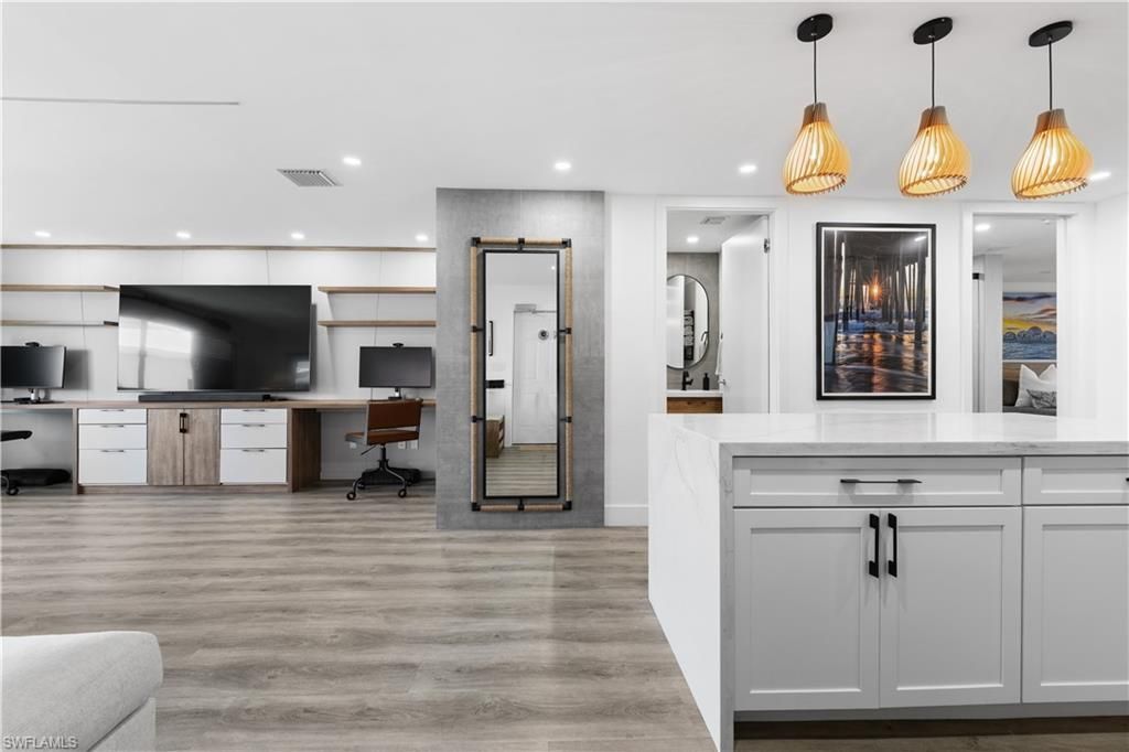 2500 Gulf Shore Blvd N, Unit N7, Naples, FL 34103 Photo