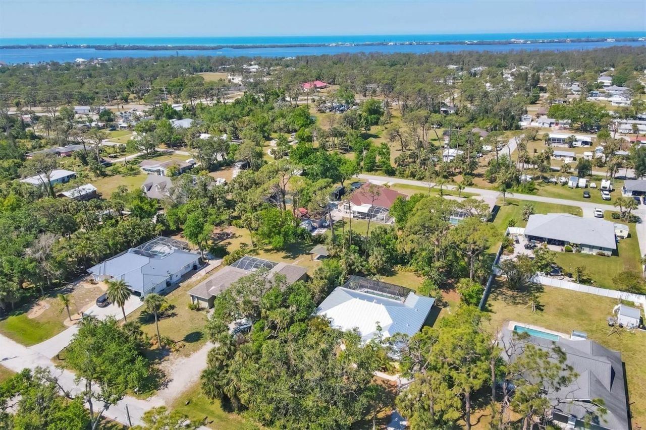 850 Van Gogh Road, Englewood, FL 34223 Photo