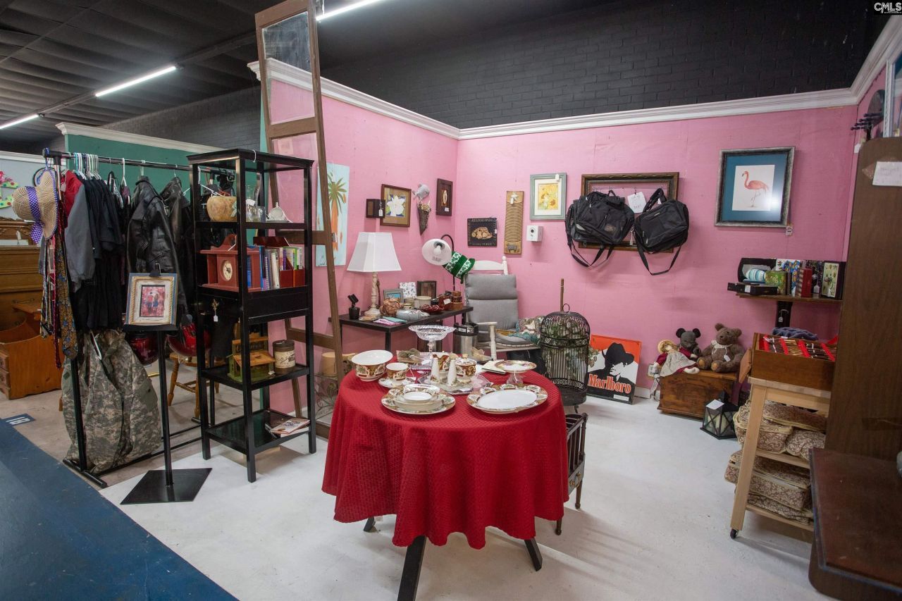 1017 Broad Street Photo 10