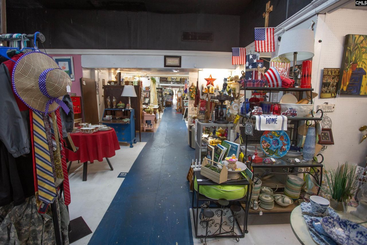 1017 Broad Street Photo 11