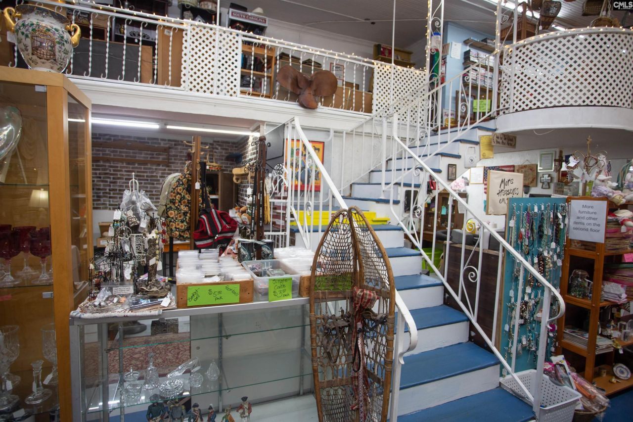 1017 Broad Street Photo 7