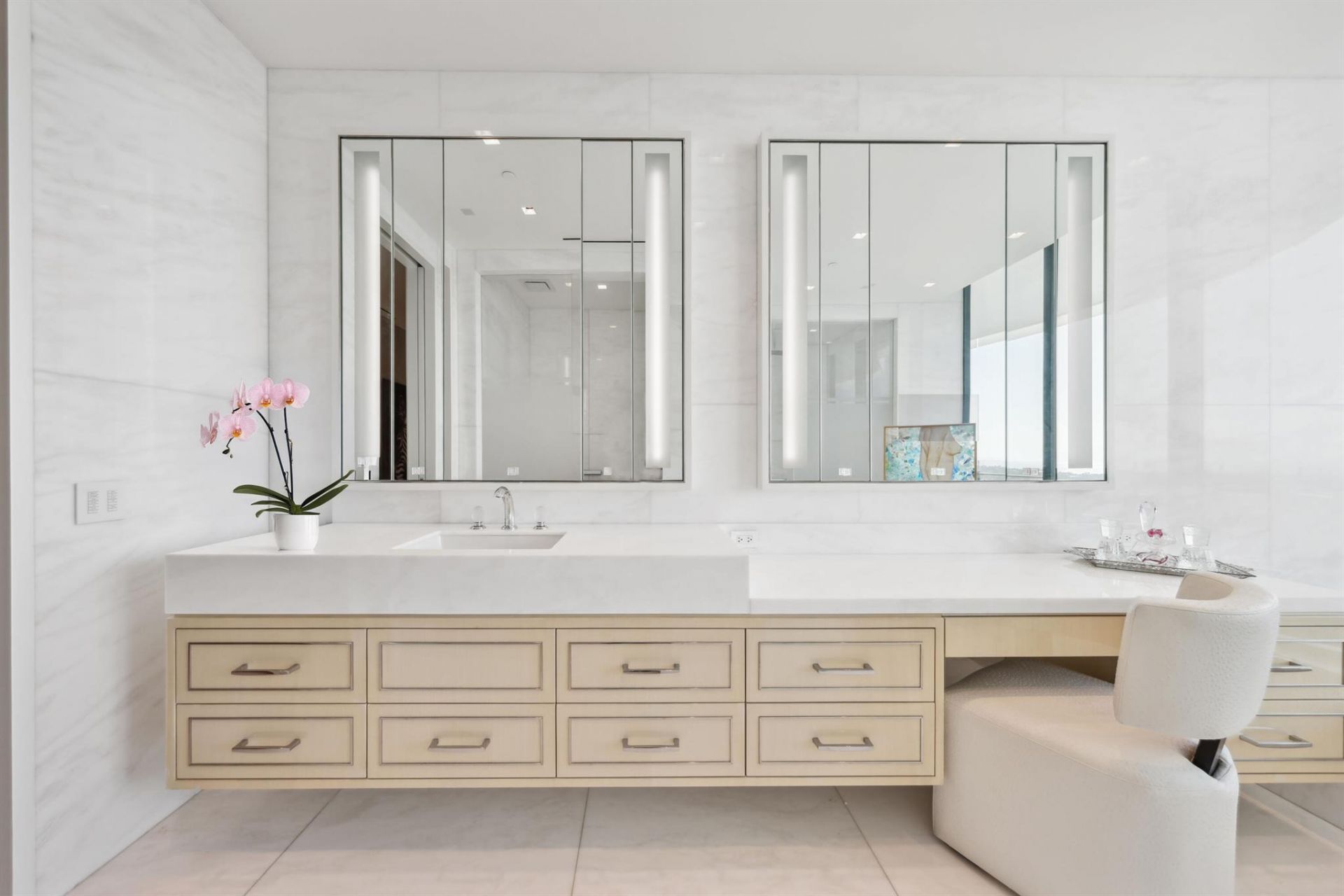 1100 S Flagler Drive, Unit 1801, West Palm Beach, FL 33401 Photo