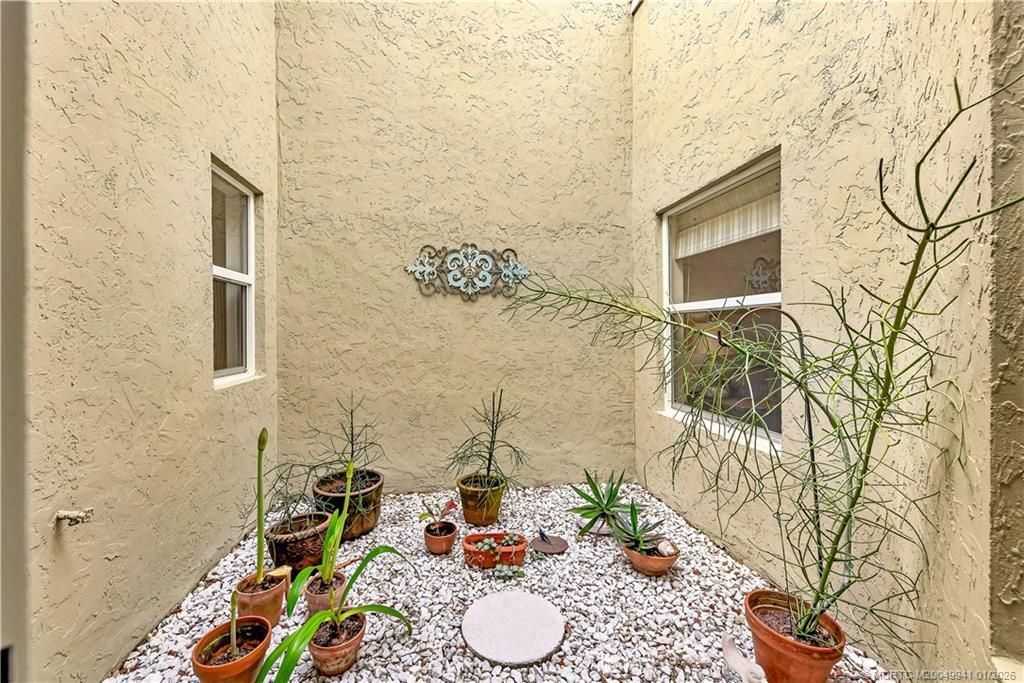 2437 SW Foxpoint Trail, Palm City, FL 34990 Photo