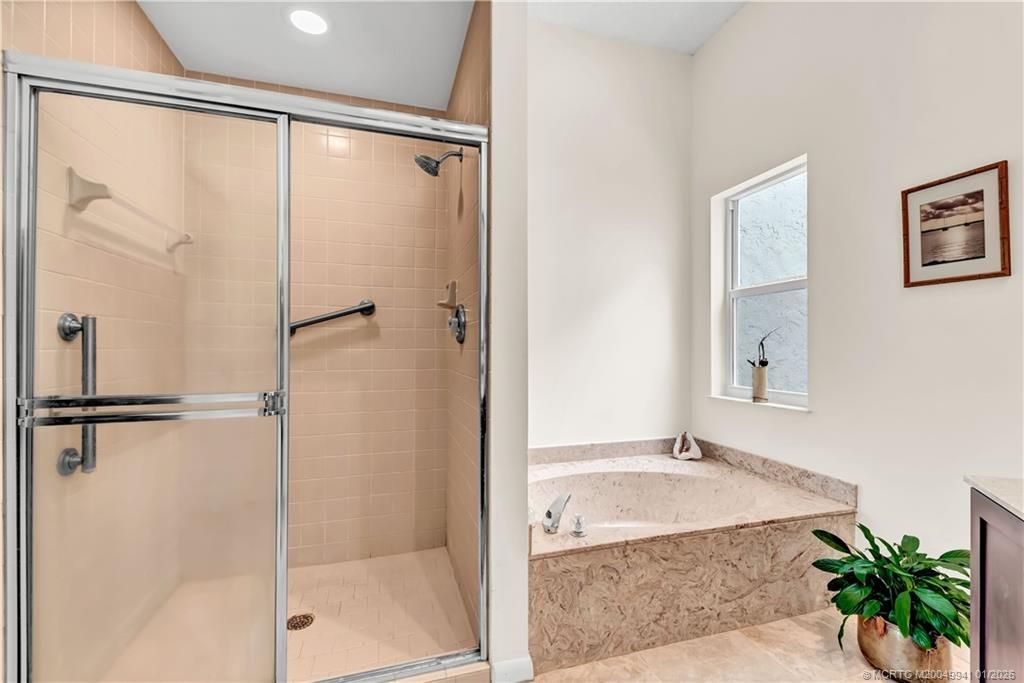 2437 SW Foxpoint Trail, Palm City, FL 34990 Photo