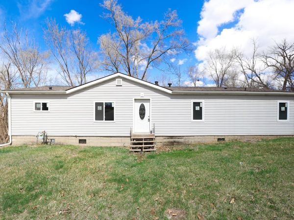 300 E Front Street, Colfax, IA 50054