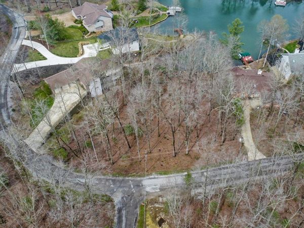 158 & 160 Lynhurst Drive, Fairfield Glade, TN 38558