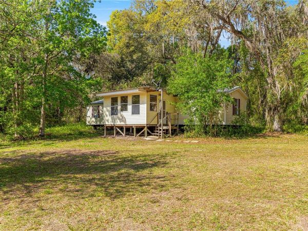 9235 SE 193RD AVENUE, OCKLAWAHA, FL 32179