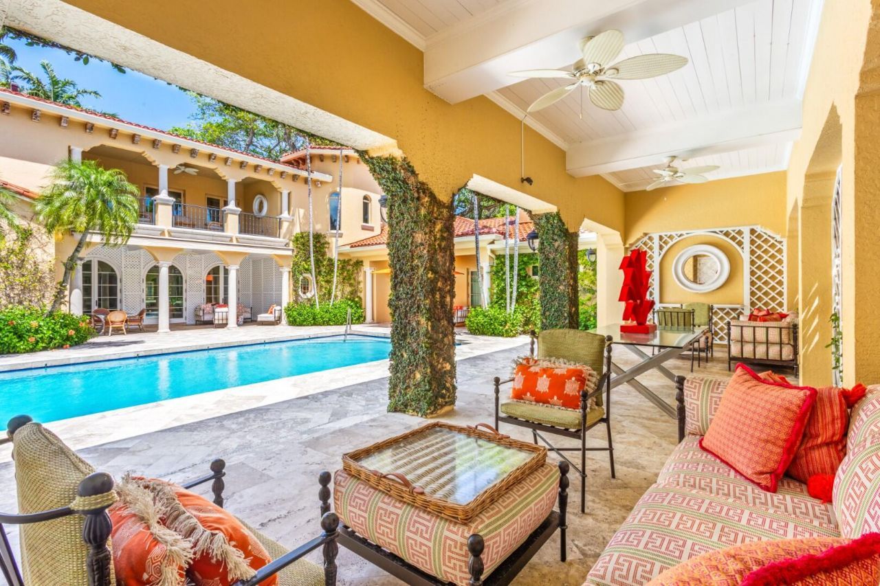 226 Via Las Brisas, Palm Beach, FL 33480 Photo