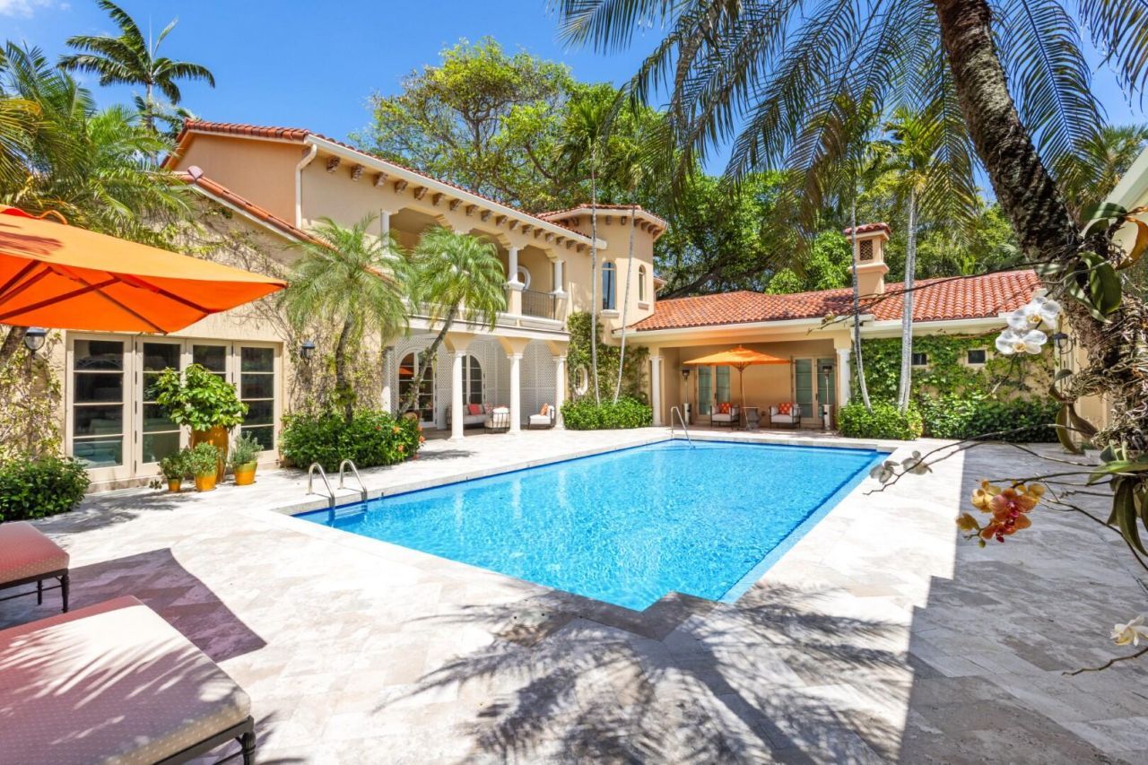226 Via Las Brisas, Palm Beach, FL 33480 Photo