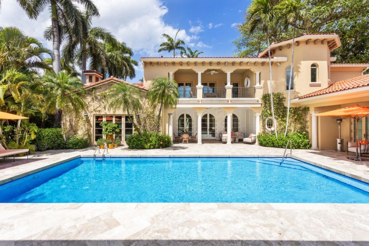 226 Via Las Brisas, Palm Beach, FL 33480 Photo
