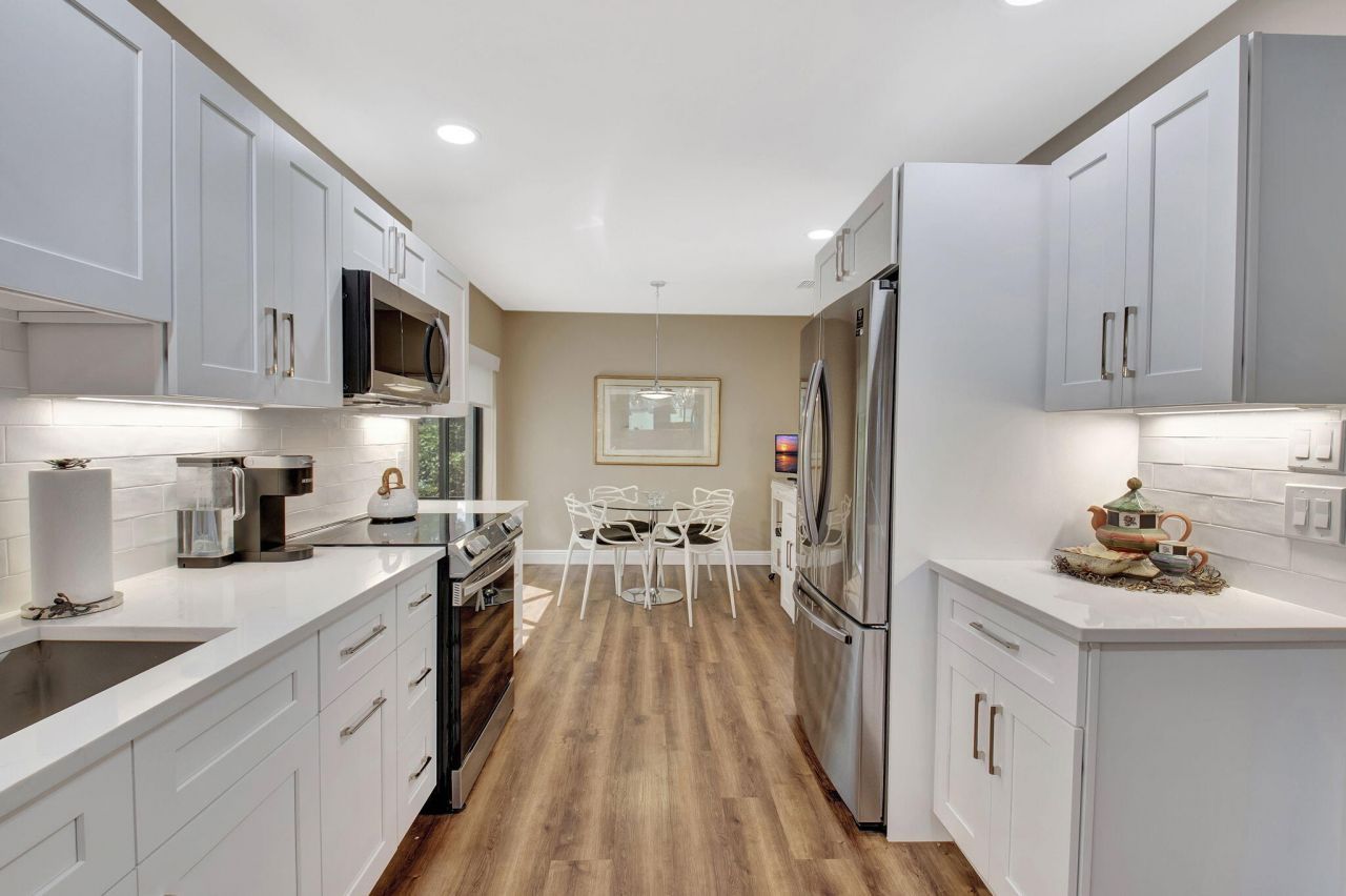 27 Eastgate Drive, Unit C, Boynton Beach, FL 33436 Photo