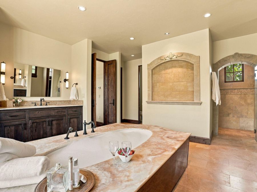 Property Image 73