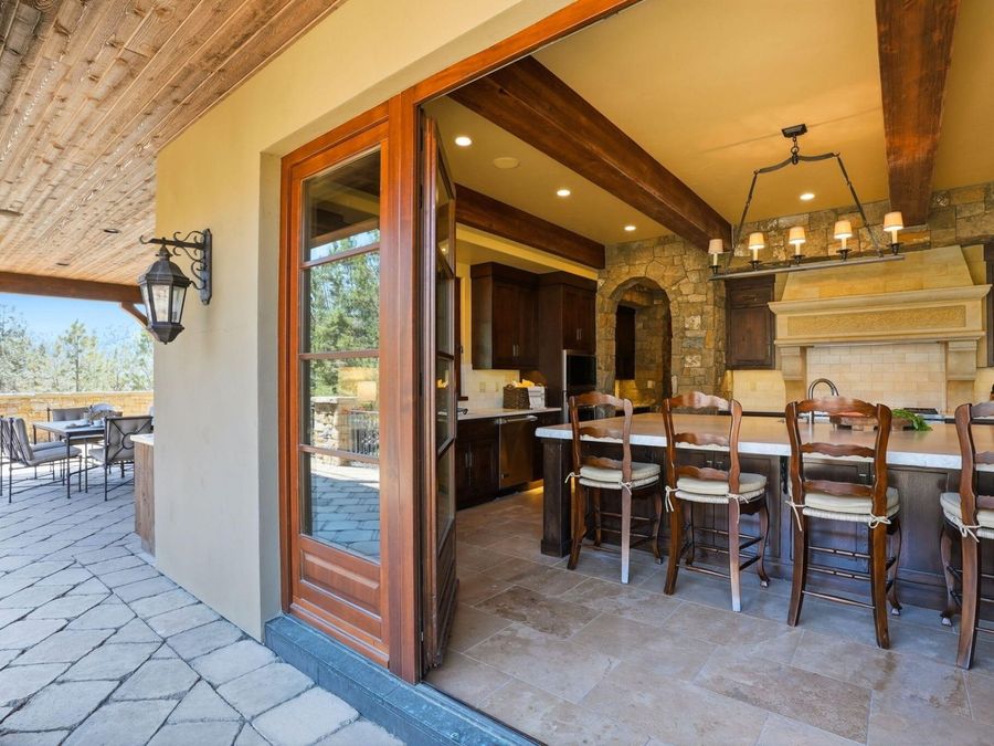 Property Image 96