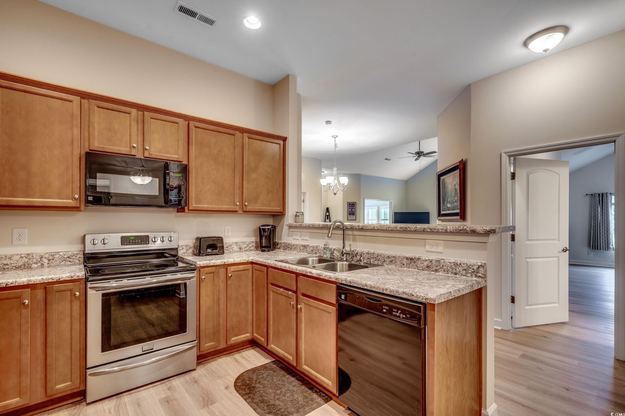 215 Stonewall Circle Photo 16