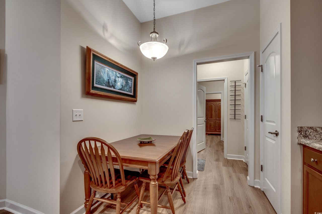 215 Stonewall Circle Photo 17