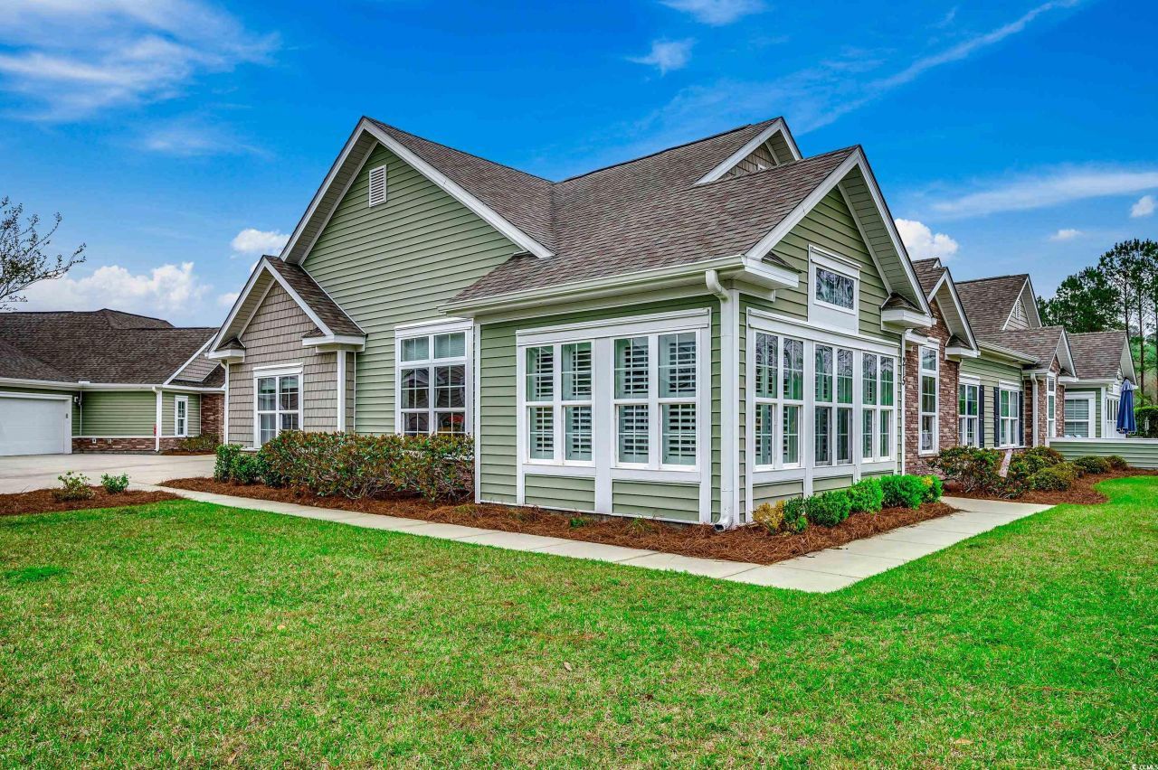 215 Stonewall Circle Photo 3