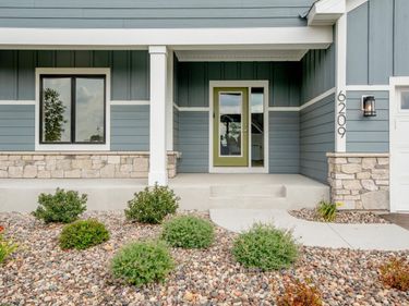 9001 62nd Street S, Cottage Grove, MN 55016