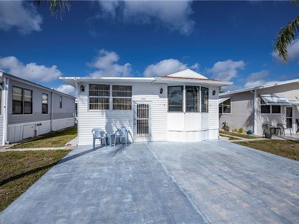 182 Caravan CIR, NORTH FORT MYERS, FL 33903