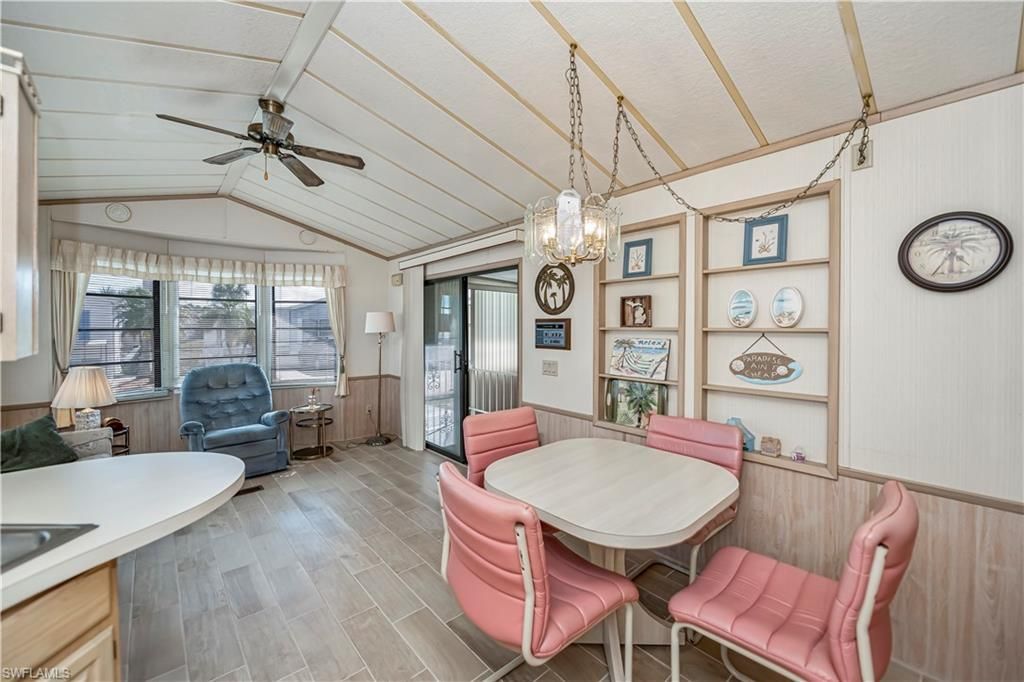 182 Caravan Cir, North Fort Myers, FL 33903 Photo