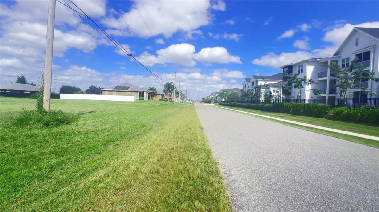 312 SW 15th Place, Cape Coral, FL 33991 Photo