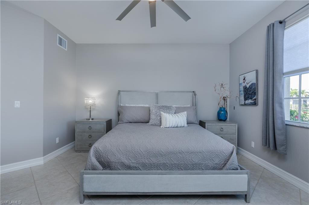 5602 Cape Harbour Dr, Unit 102, Cape Coral, FL 33914 Photo