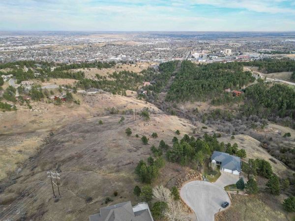 1742 Lampert Ct., Rapid City, SD 57701