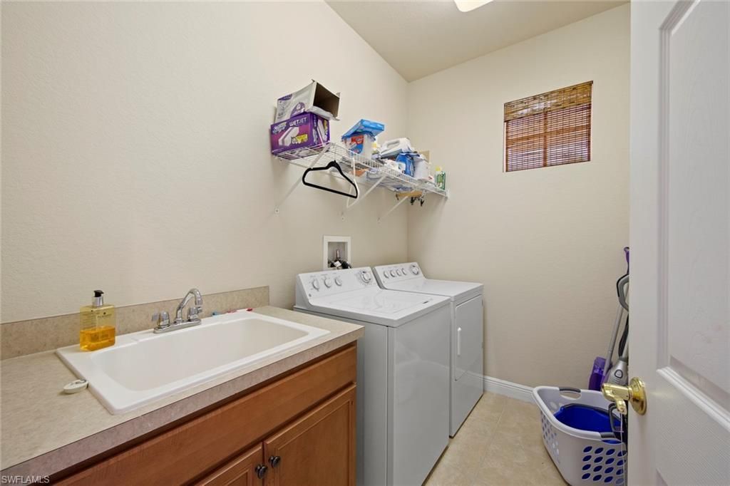 28661 San Lucas Ln, Unit 201, Bonita Springs, FL 34135 Photo