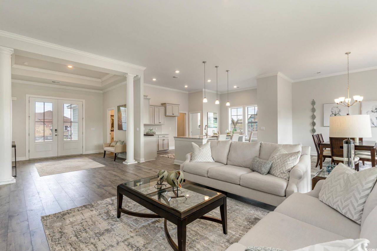 817 Belle Dr. Photo 12