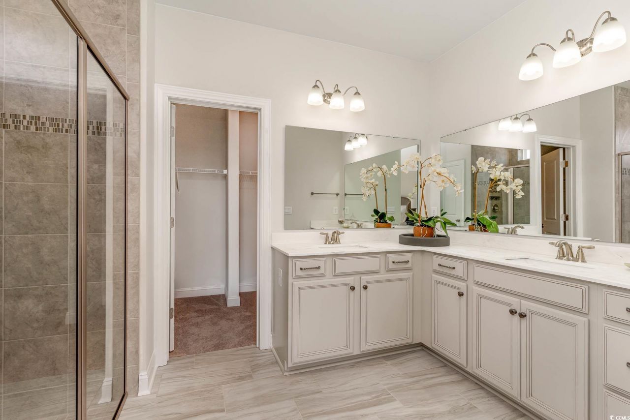 817 Belle Dr. Photo 16