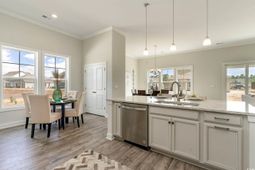 817 Belle Dr. photo 4