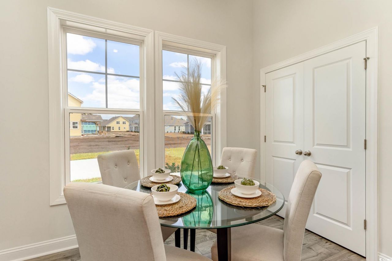 817 Belle Dr. Photo 6