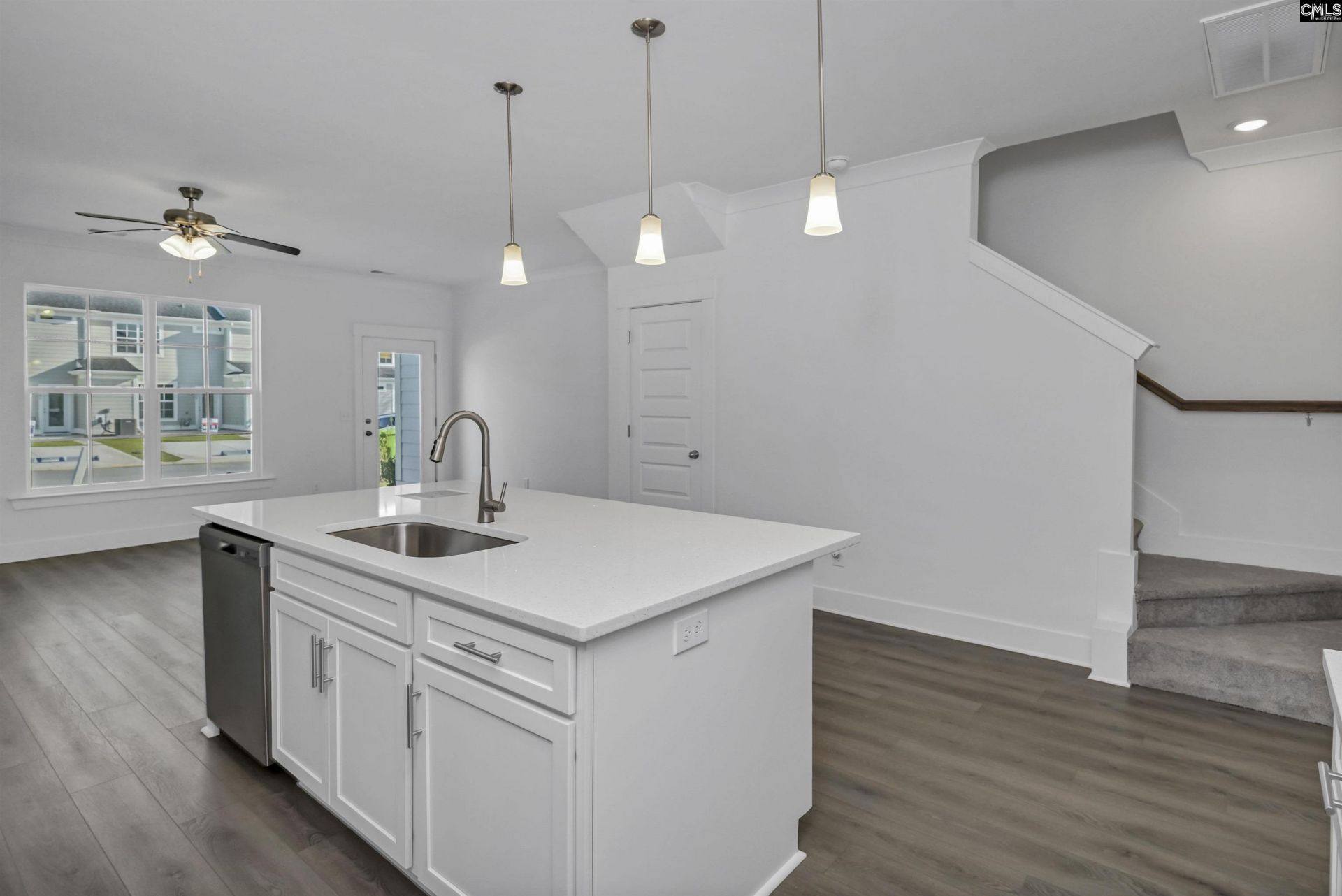 509 Adelaide Court Photo 15