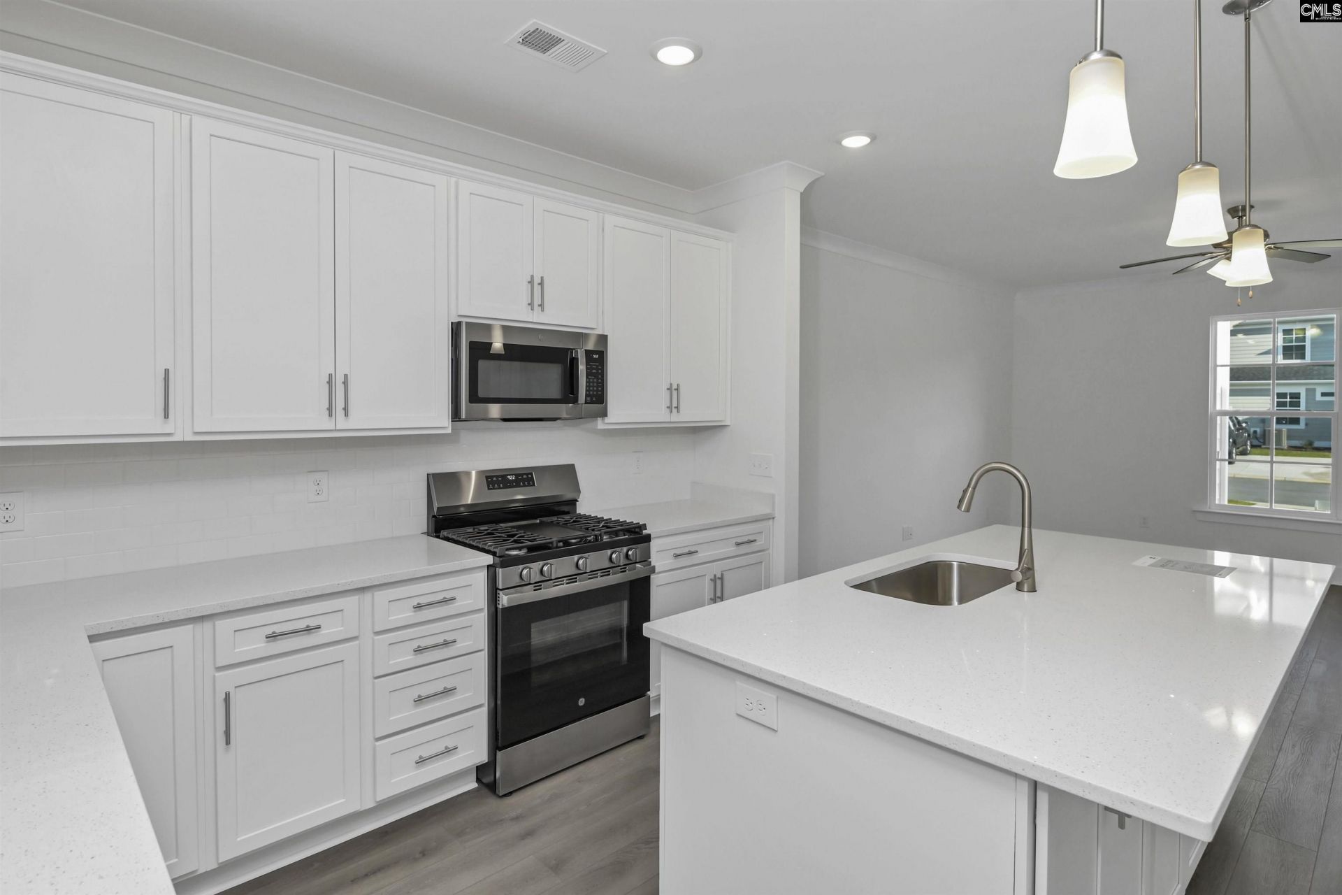 509 Adelaide Court Photo 16