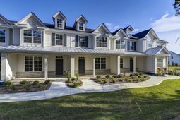 509 Adelaide Court photo 4