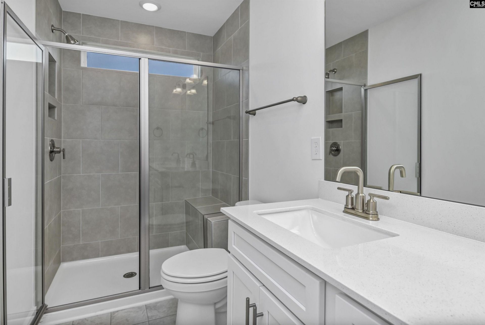 509 Adelaide Court Photo 33