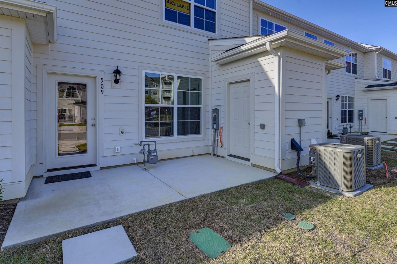 509 Adelaide Court Photo 40