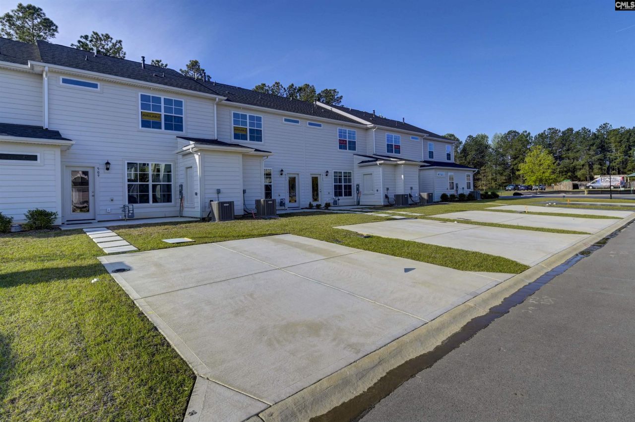 509 Adelaide Court Photo 43