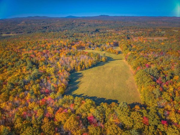88 Saunders Road, Goffstown, NH 03045