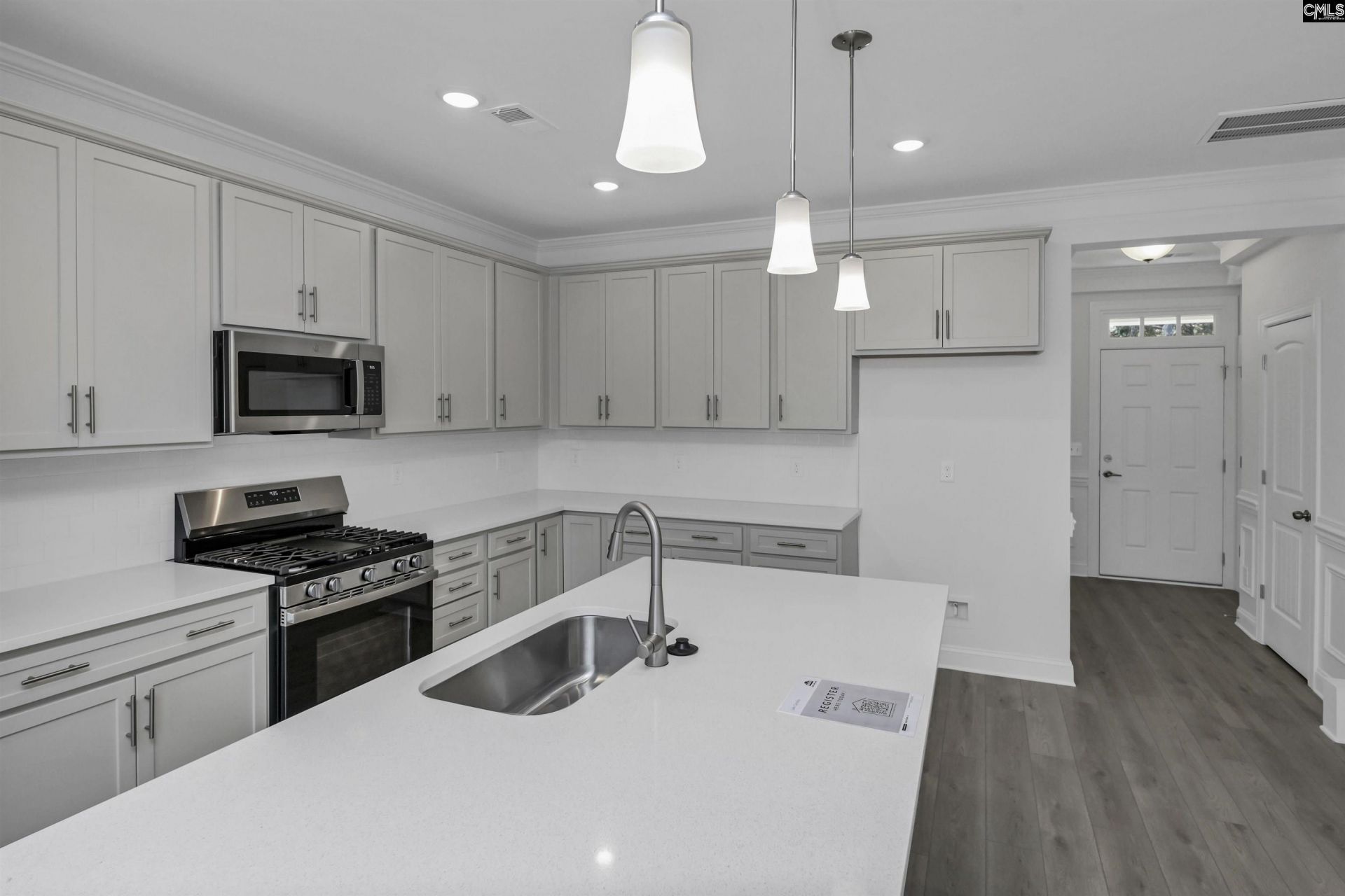 511 Adelaide Court Photo 15