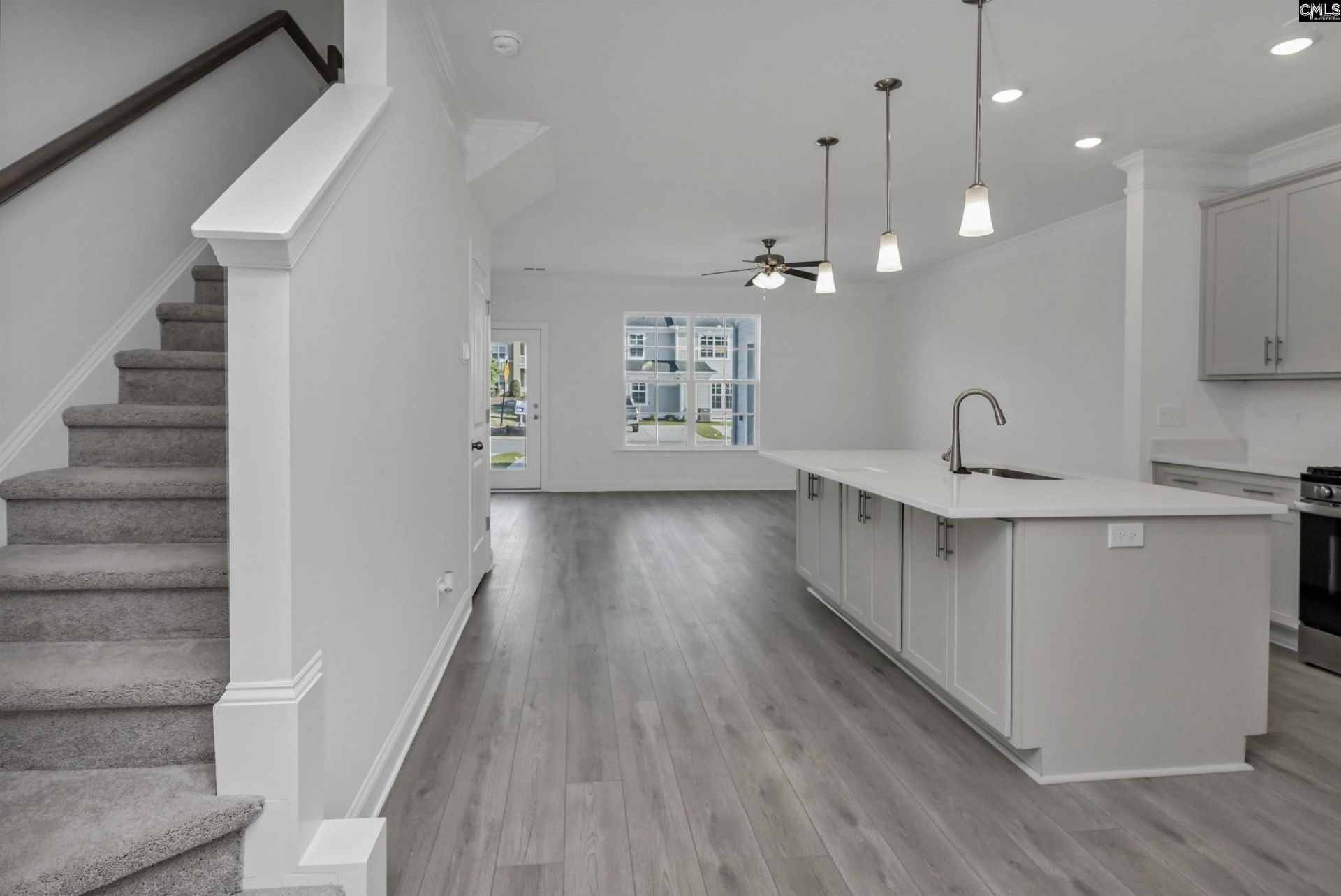 511 Adelaide Court Photo 17