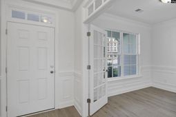 511 Adelaide Court photo 4