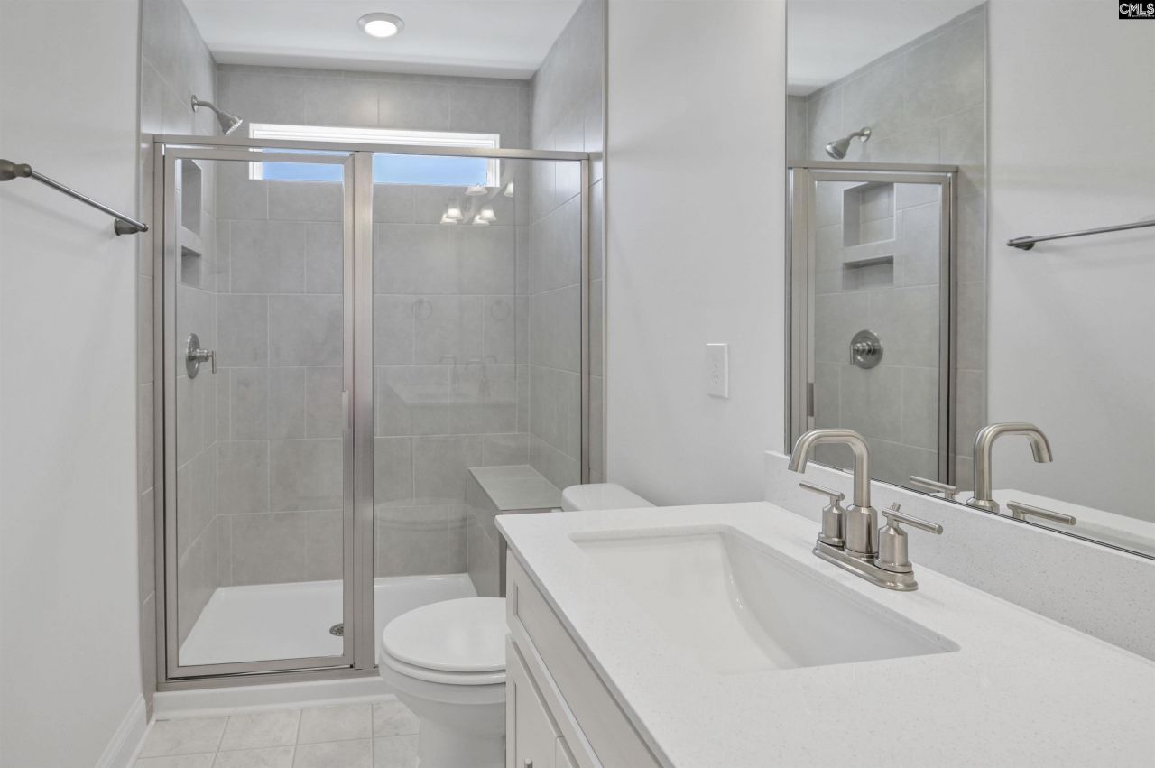 513 Adelaide Court Photo 16