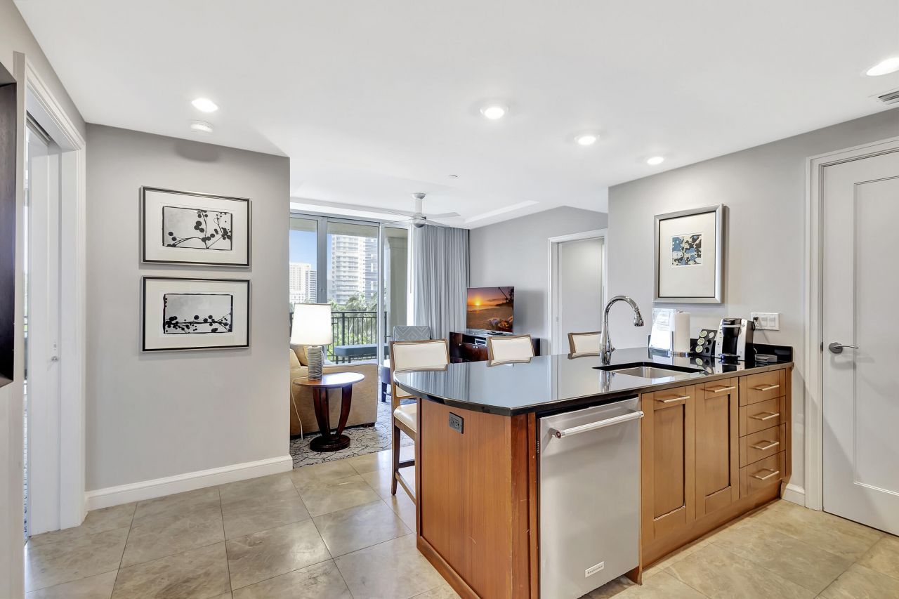 3800 N Ocean Drive, Unit 505, Singer Island, FL 33404 Photo