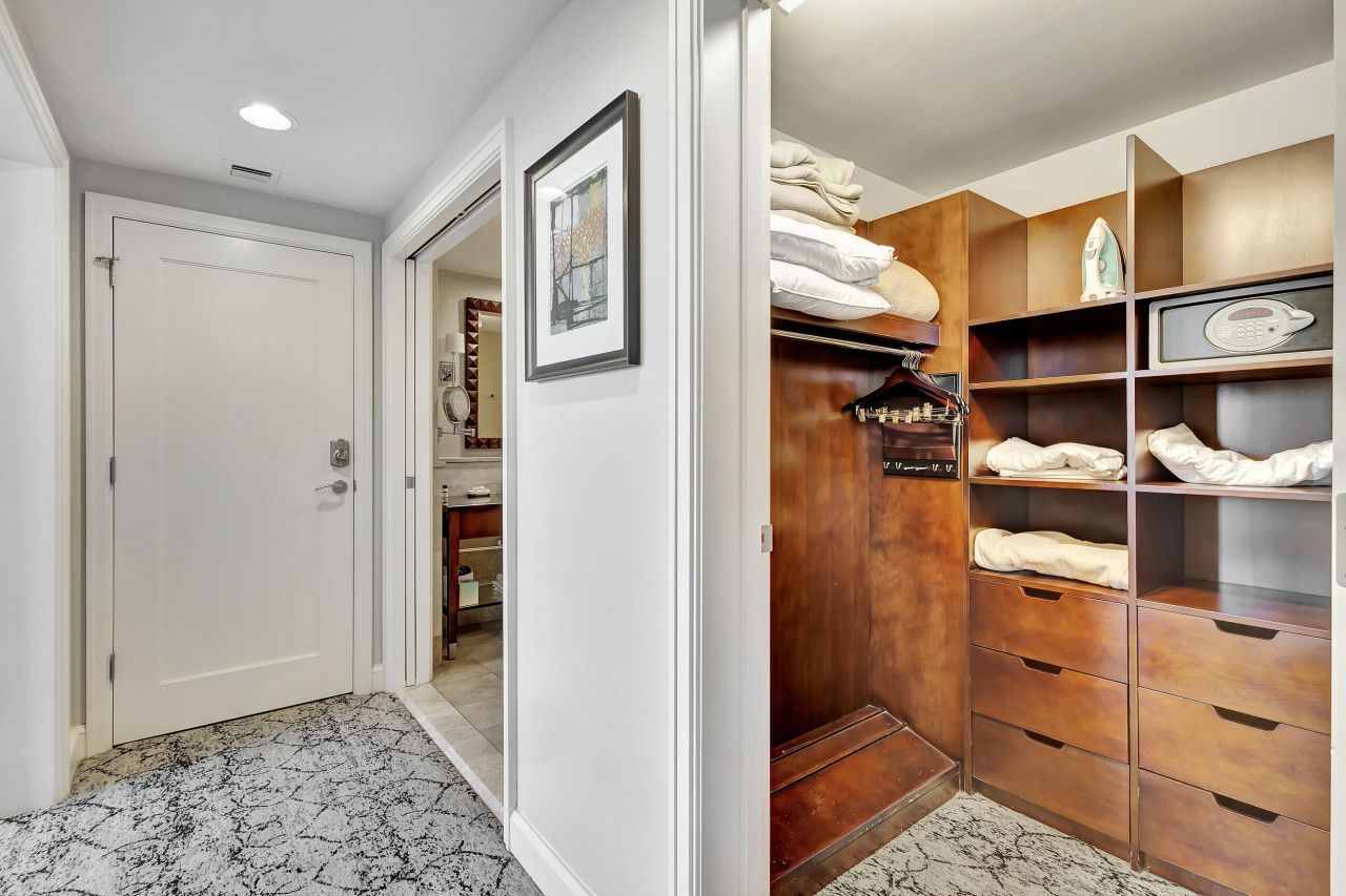 3800 N Ocean Drive, Unit 505, Singer Island, FL 33404 Photo