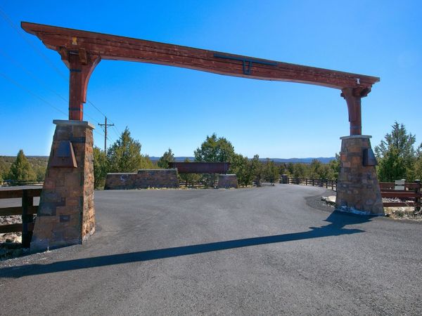 1534 SE Texas Circle, Unit Lot 5, Prineville, OR 97754